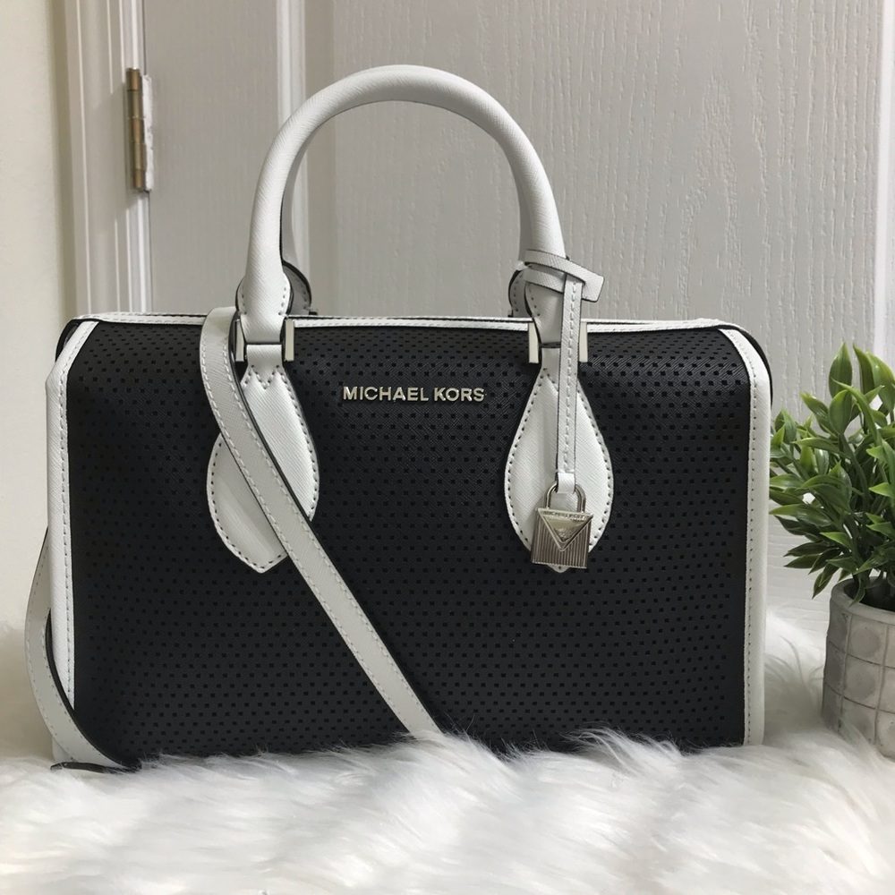 Michael Kors lacey Backpack & duffle Bag Set - Picture 2 of 8